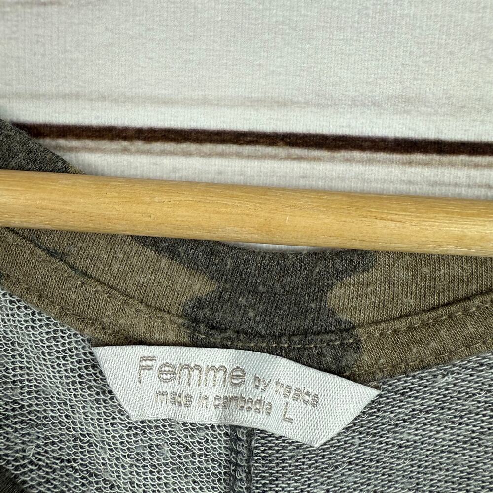 Femme‎ by Tresics Womens Camo 1/4 Sleeve Top Size Large - Picture 3 of 6
